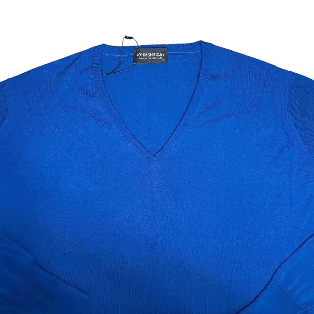 Blue V neck Merino wool sweater - John Smedley